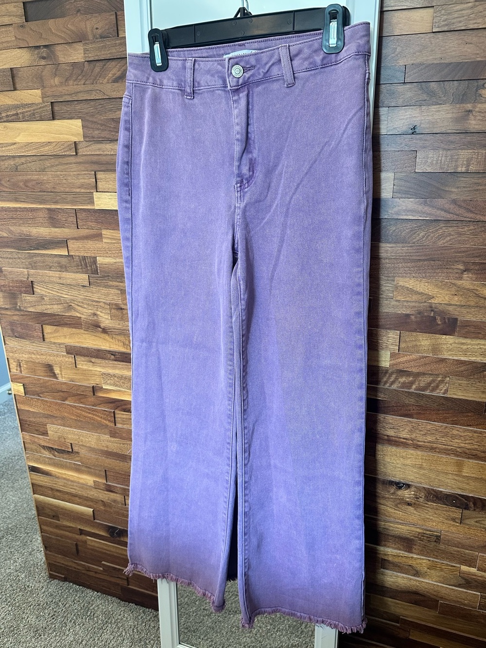 EUC💜Zenana Acid Washed Frayed Cutoff Hem Small Lt Plum - Picture 3 of 7